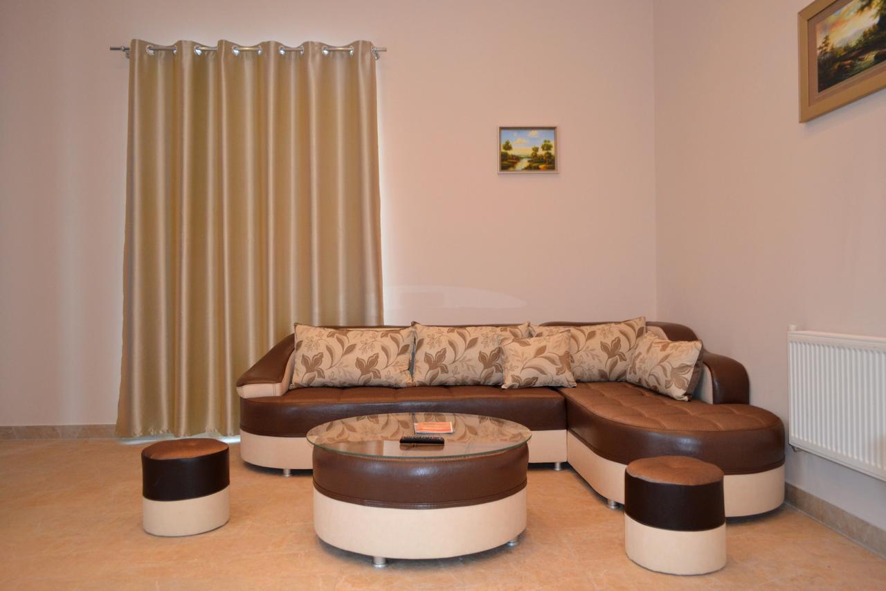 تساجكادزور Villadzor Apart Hotel المظهر الخارجي الصورة
